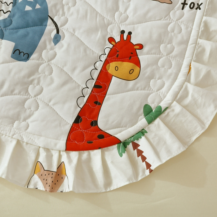 91家纺网 家纺一手货源 找家纺 益利多 2025新款130*70全棉斜纹夹棉绗缝小花边床盖纯棉加厚床盖三件套 动物乐园