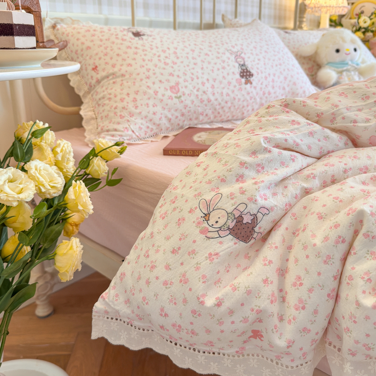 91家纺网 家纺一手货源 找家纺 初念 2025新款1云感双层纱四件套-梦华 梦华-芭比兔