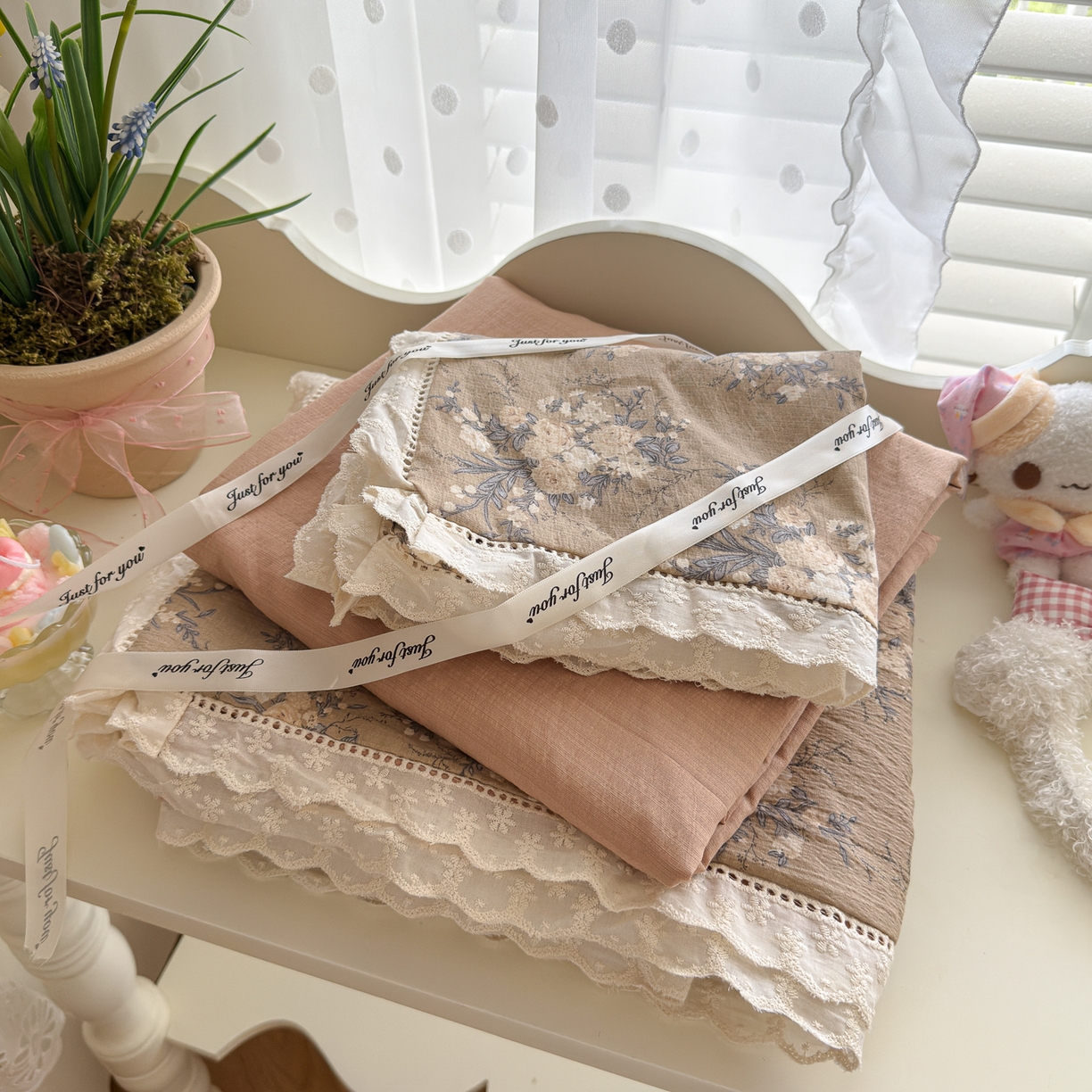 91家纺网 家纺一手货源 找家纺 初念 2025新款1云感双层纱四件套-梦华 梦华-雨眠岛屿