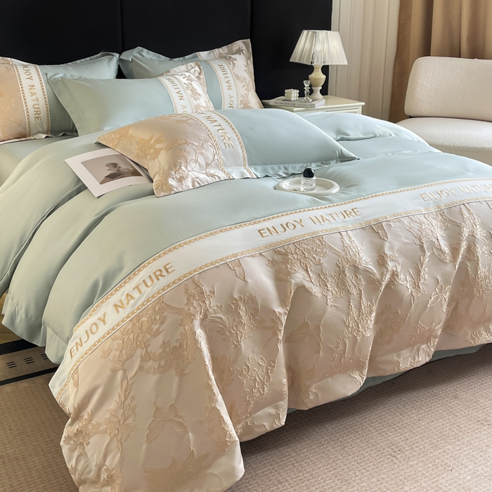 91家纺网 家纺一手货源 找家纺 博纳家纺 2025新款亲服棉宽边高级简奢款绣花四件套-盛世年华 繁星蓝