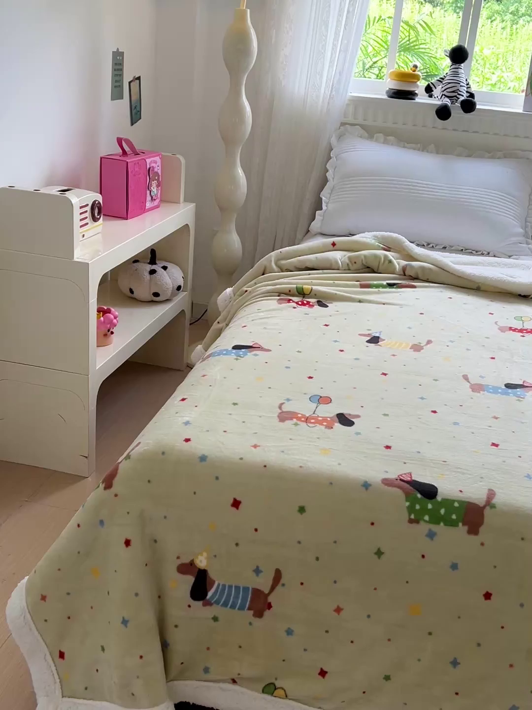 91家纺网 家纺一手货源 找家纺 名兮 2025新款秋冬高克重牛奶绒羊羔绒多功能盖毯 毛毯-腊肠狗