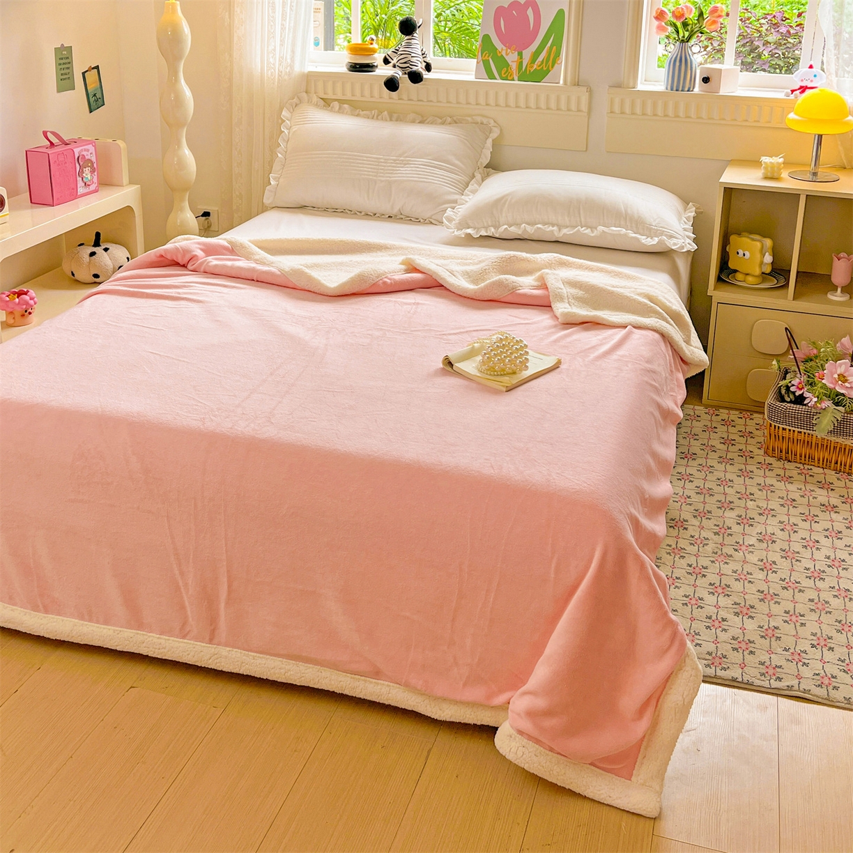 91家纺网 家纺一手货源 找家纺 名兮 2025新款秋冬高克重牛奶绒羊羔绒多功能盖毯 毛毯-浅粉