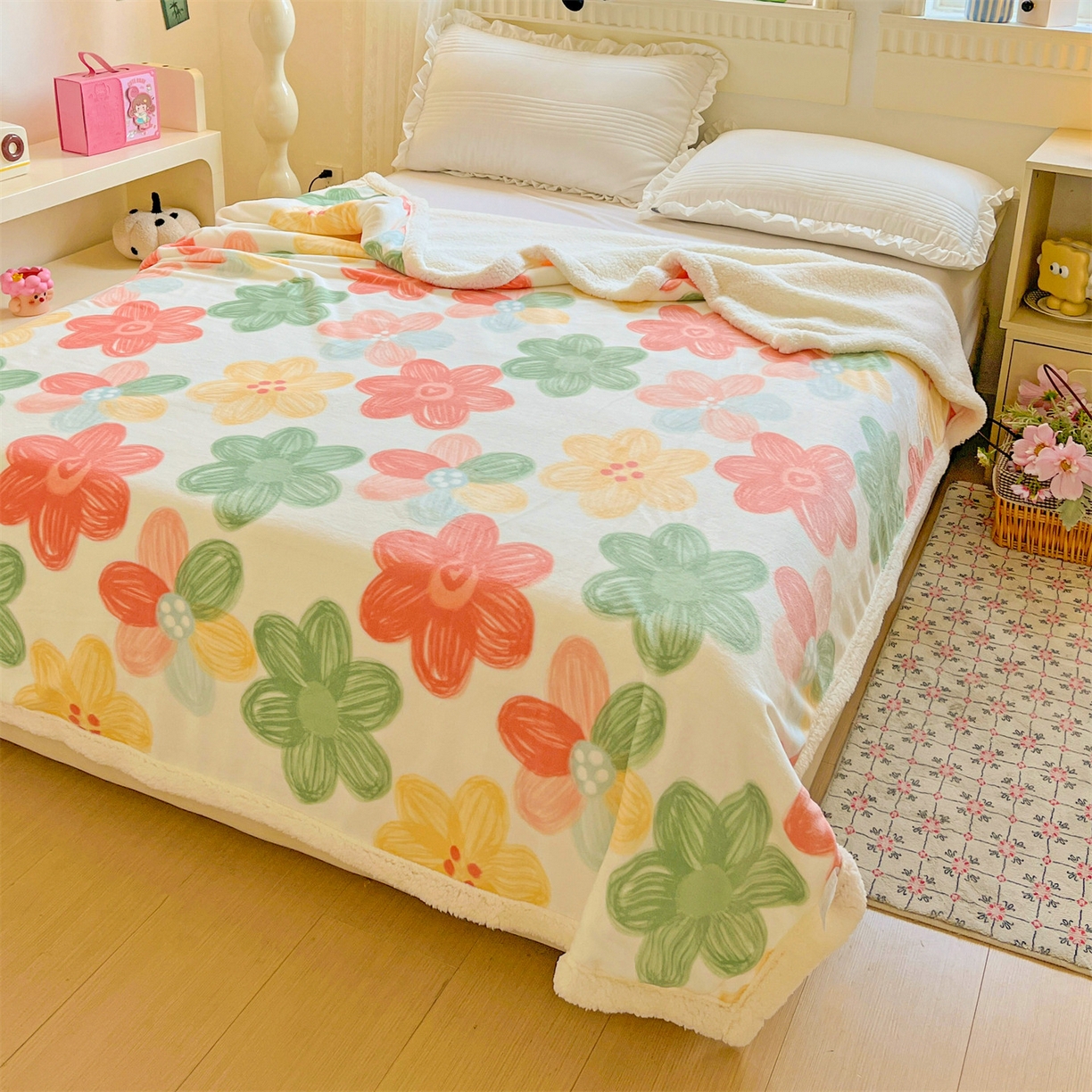 91家纺网 家纺一手货源 找家纺 名兮 2025新款秋冬高克重牛奶绒羊羔绒多功能盖毯 毛毯-倾城