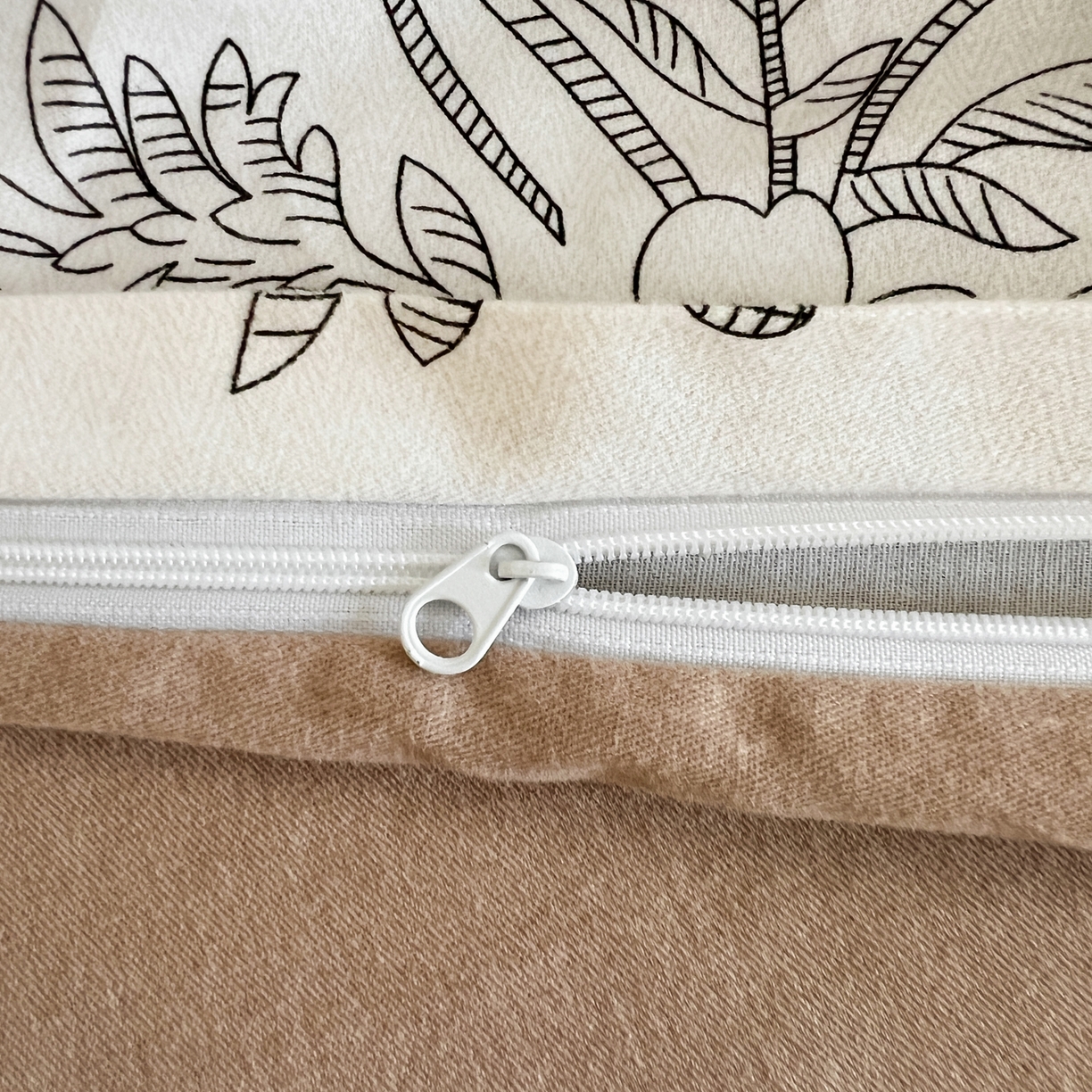 91家纺网 家纺一手货源 找家纺 盛馨家纺 2025新款秋冬百分百全棉纯棉磨毛单双人被套单被套被套单件 暖阳