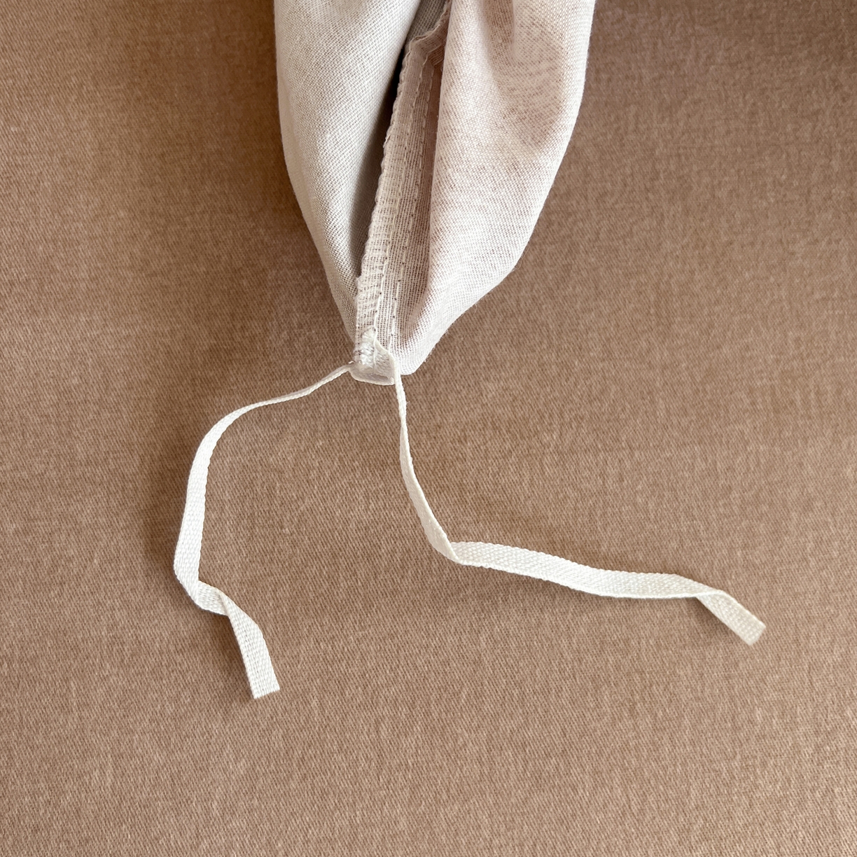 91家纺网 家纺一手货源 找家纺 盛馨家纺 2025新款秋冬百分百全棉纯棉磨毛单双人被套单被套被套单件 丰收季节-豆沙