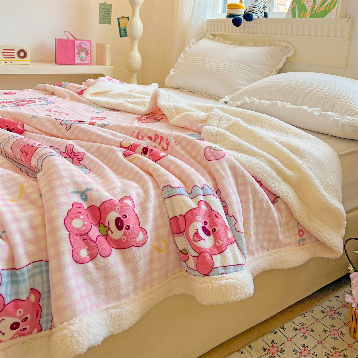 91家纺网 家纺一手货源 找家纺 名兮 2025新款秋冬高克重牛奶绒羊羔绒多功能盖毯 毛毯-甜蜜熊仔