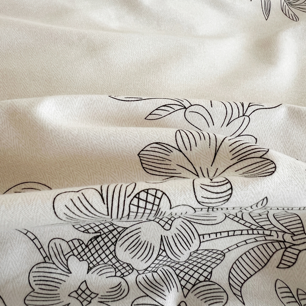 91家纺网 家纺一手货源 找家纺 盛馨家纺 2025新款秋冬百分百全棉纯棉磨毛单双人被套单被套被套单件 暖阳