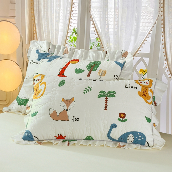 91家纺网 家纺一手货源 找家纺 益利多 2025新款全棉碎花纯棉卡通夹棉床裙单床裙三件套 初野