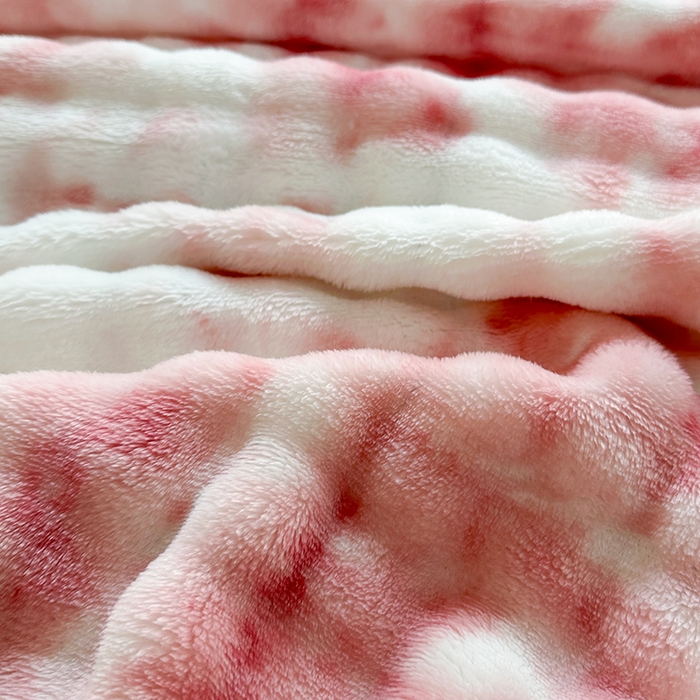 91家纺网 家纺一手货源 找家纺 栩裕纺织 2025春夏新款仿兔毛泡泡绒毛毯毯子多功能盖毯-炫彩系列 炫彩粉