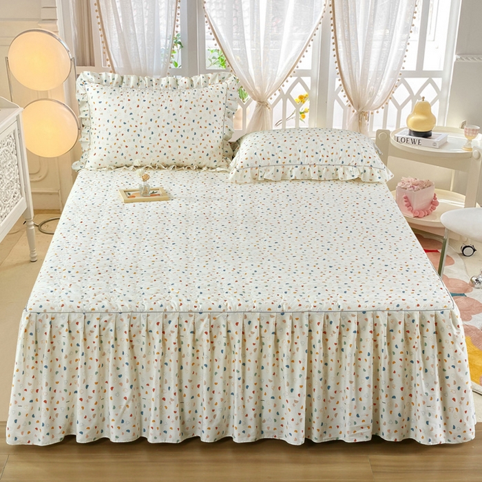 91家纺网 家纺一手货源 找家纺 益利多 2025新款全棉碎花纯棉卡通夹棉床裙单床裙三件套 欢乐派