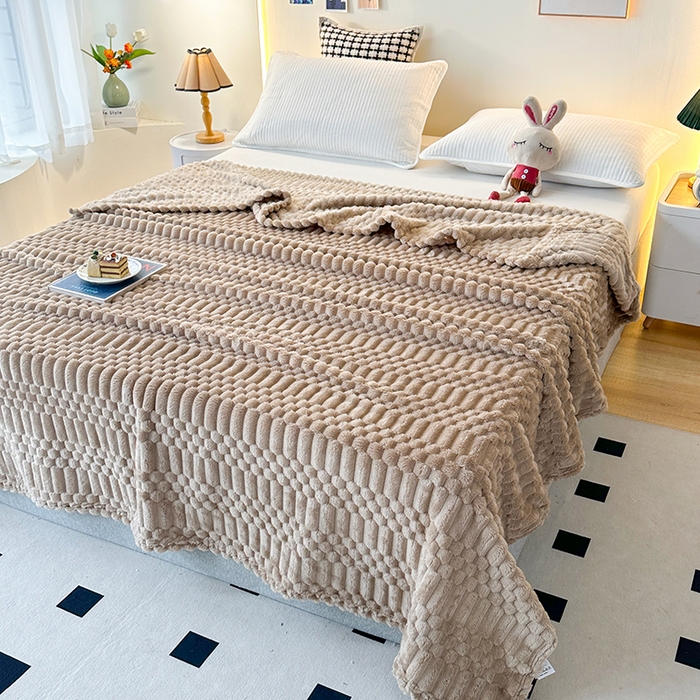 91家纺网 家纺一手货源 找家纺 栩裕纺织 2025春夏新款子母金龟绒毛毯毯子 咖色