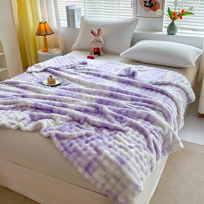 91家纺网 家纺一手货源 找家纺 栩裕纺织 2025春夏新款仿兔毛泡泡绒毛毯毯子多功能盖毯-炫彩系列 炫彩紫