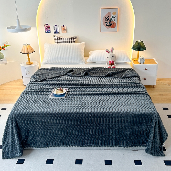 91家纺网 家纺一手货源 找家纺 栩裕纺织 2025春夏新款子母金龟绒毛毯毯子 深灰