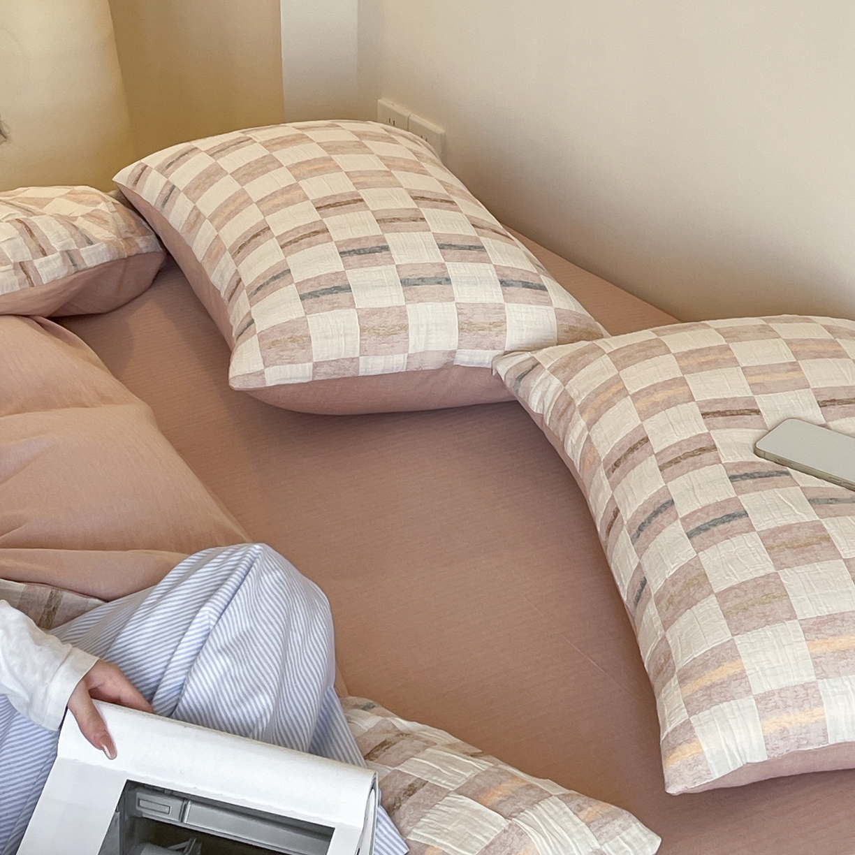 91家纺网 家纺一手货源 找家纺 （总）云上 2025新款三层纱全棉纯棉色织大提花曲奇格子四件套