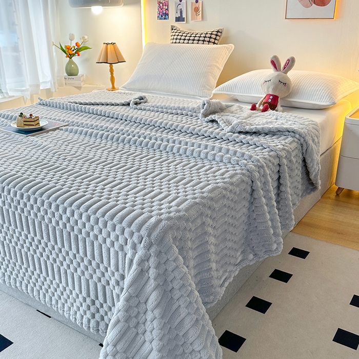 91家纺网 家纺一手货源 找家纺 栩裕纺织 2025春夏新款子母金龟绒毛毯毯子 中灰