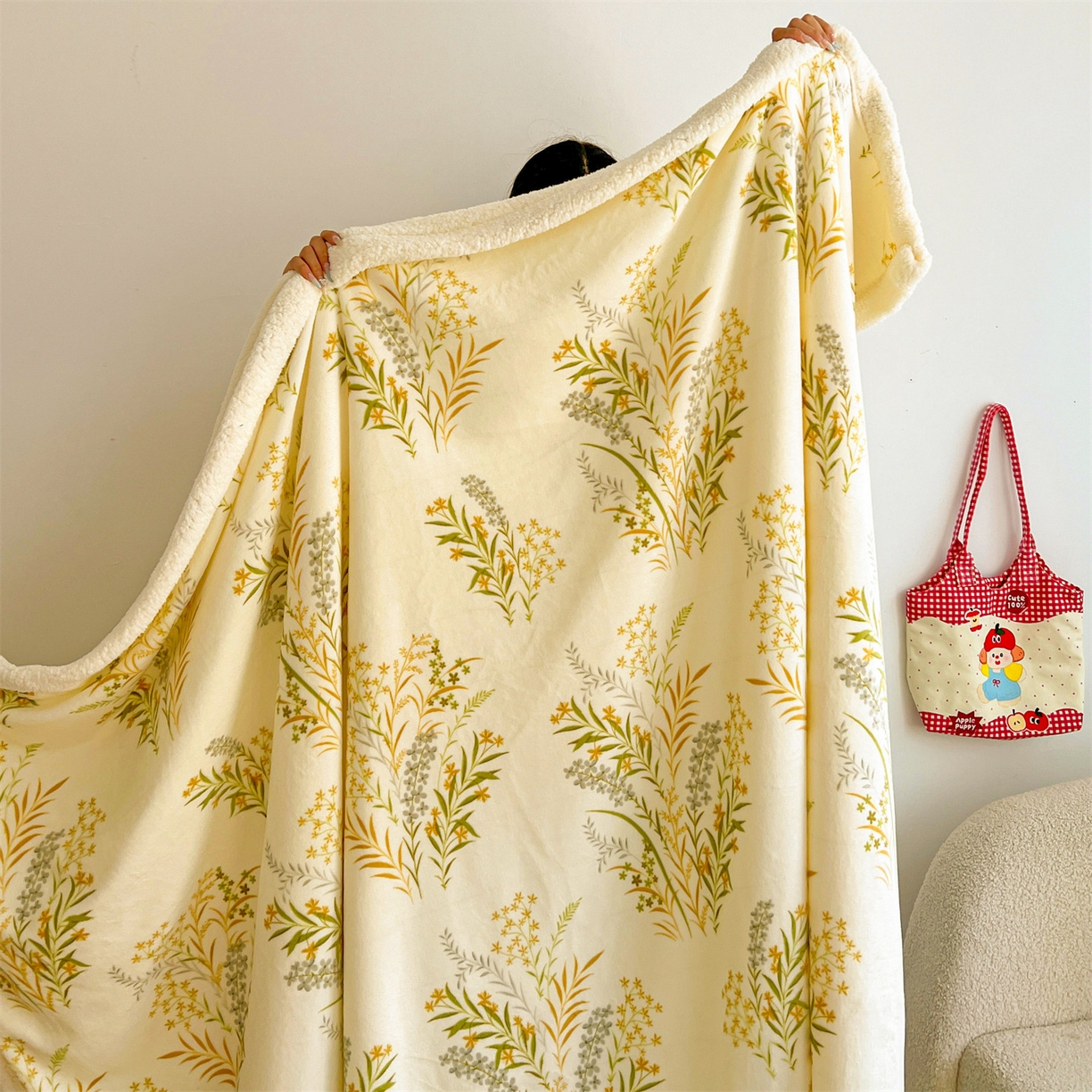 91家纺网 家纺一手货源 找家纺 名兮 2025新款秋冬高克重牛奶绒羊羔绒多功能盖毯 毛毯-仙草