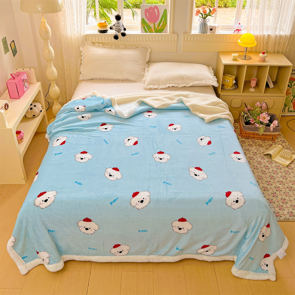 91家纺网 家纺一手货源 找家纺 名兮 2025新款秋冬高克重牛奶绒羊羔绒多功能盖毯 毛毯-小红帽