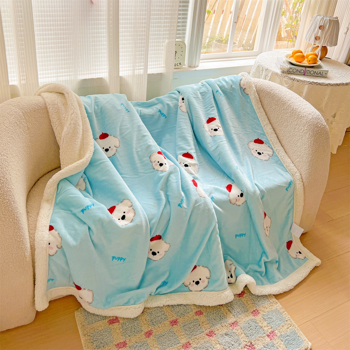 91家纺网 家纺一手货源 找家纺 名兮 2025新款秋冬高克重牛奶绒羊羔绒多功能盖毯 毛毯-小红帽