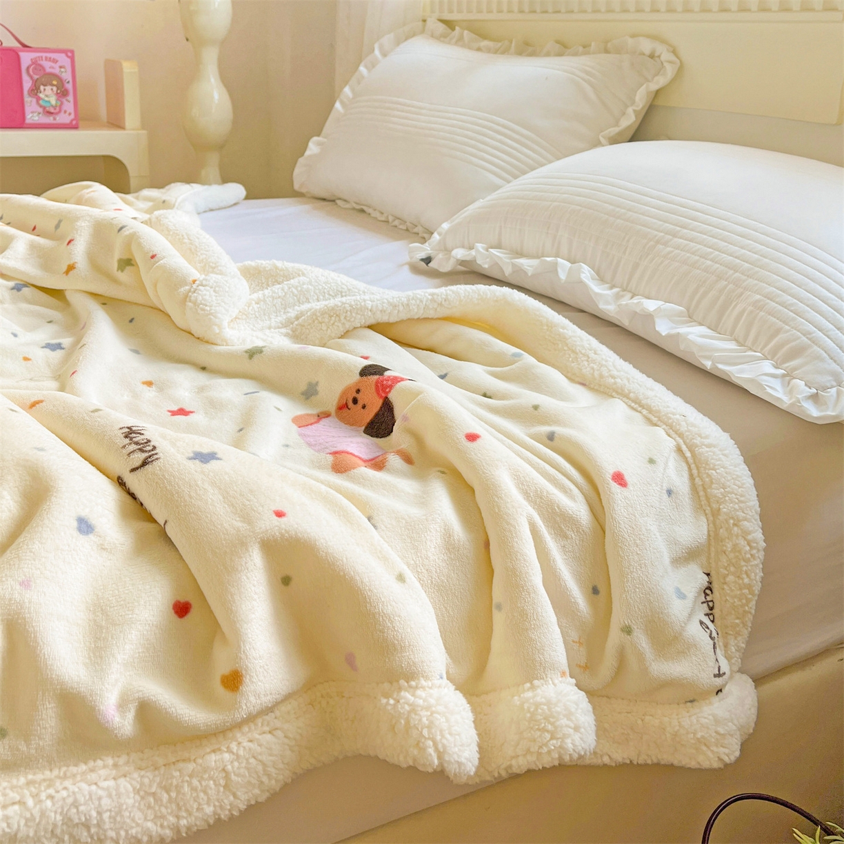 91家纺网 家纺一手货源 找家纺 名兮 2025新款秋冬高克重牛奶绒羊羔绒多功能盖毯 毛毯-星星狗