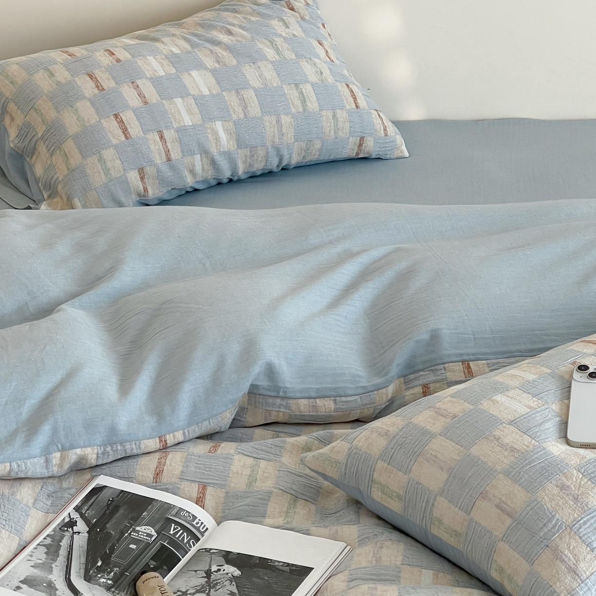 91家纺网 家纺一手货源 找家纺 云上 2025新款三层纱全棉纯棉色织大提花曲奇格子四件套 曲奇蓝格