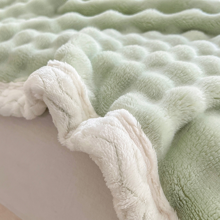 91家纺网 家纺一手货源 找家纺 （总）栩裕纺织 2025新款简约仿兔毛泡泡绒毛毯系列-包边款