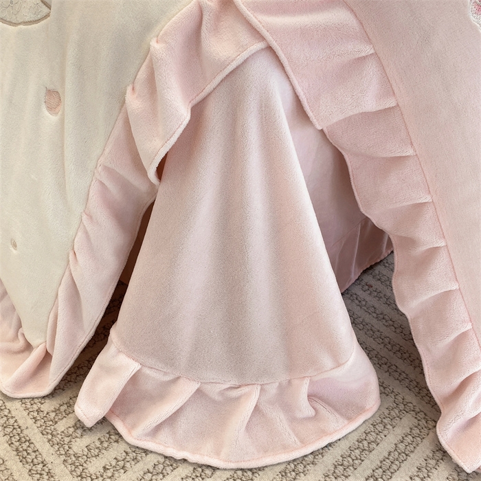 91家纺网 家纺一手货源 找家纺 绒棉世家 2025秋冬新款A类牛奶绒宝宝绒刺绣韩版系列-浪漫蝴蝶结 浪漫蝴蝶结-粉