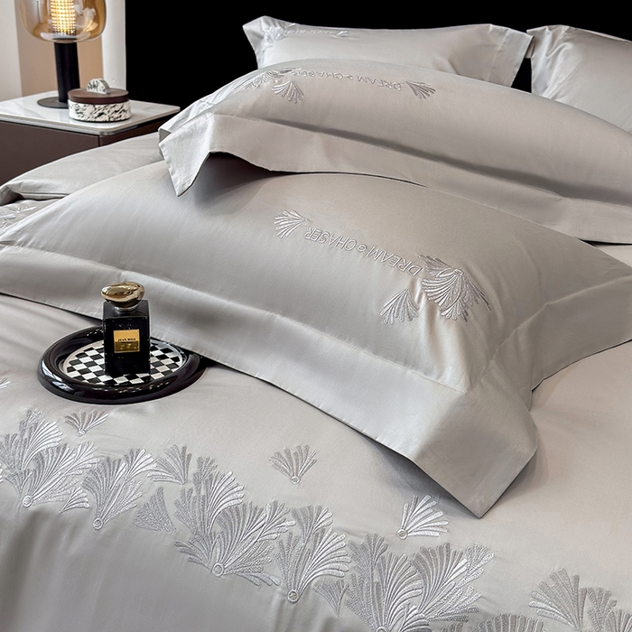 91家纺网 家纺一手货源 找家纺 （总）星蕴家纺 2025新款贡缎长绒棉纯色四件套-多米