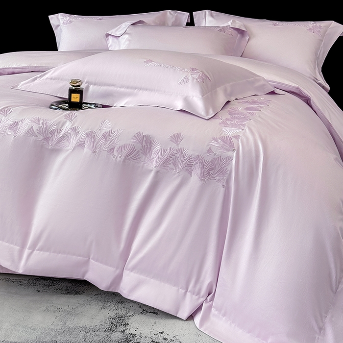 91家纺网 家纺一手货源 找家纺 星蕴家纺 2025新款贡缎长绒棉纯色四件套-多米 多米-优雅紫