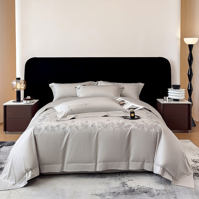 91家纺网 家纺一手货源 找家纺 星蕴家纺 2025新款贡缎长绒棉纯色四件套-多米 多米-山灰色