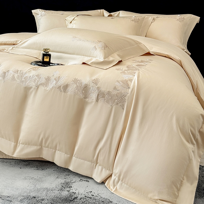 91家纺网 家纺一手货源 找家纺 星蕴家纺 2025新款贡缎长绒棉纯色四件套-多米 多米-香槟金