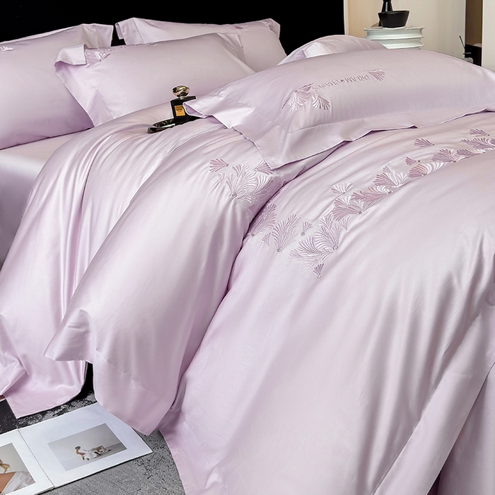 91家纺网 家纺一手货源 找家纺 星蕴家纺 2025新款贡缎长绒棉纯色四件套-多米 多米-优雅紫