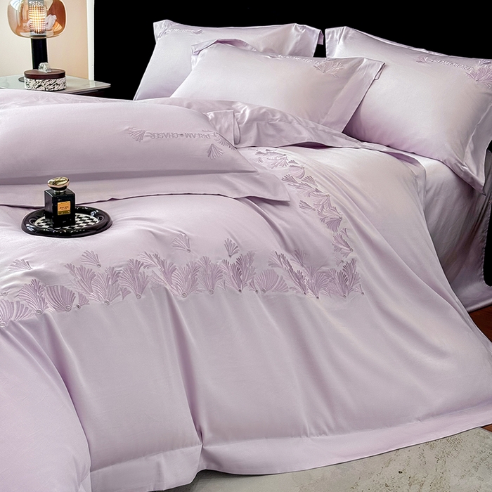 91家纺网 家纺一手货源 找家纺 星蕴家纺 2025新款贡缎长绒棉纯色四件套-多米 多米-优雅紫