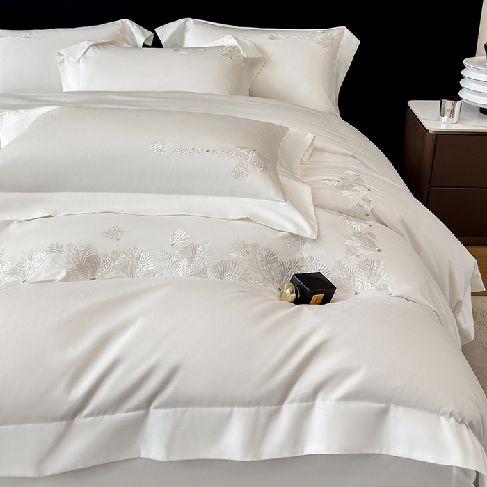 91家纺网 家纺一手货源 找家纺 星蕴家纺 2025新款贡缎长绒棉纯色四件套-多米 多米-珍珠白