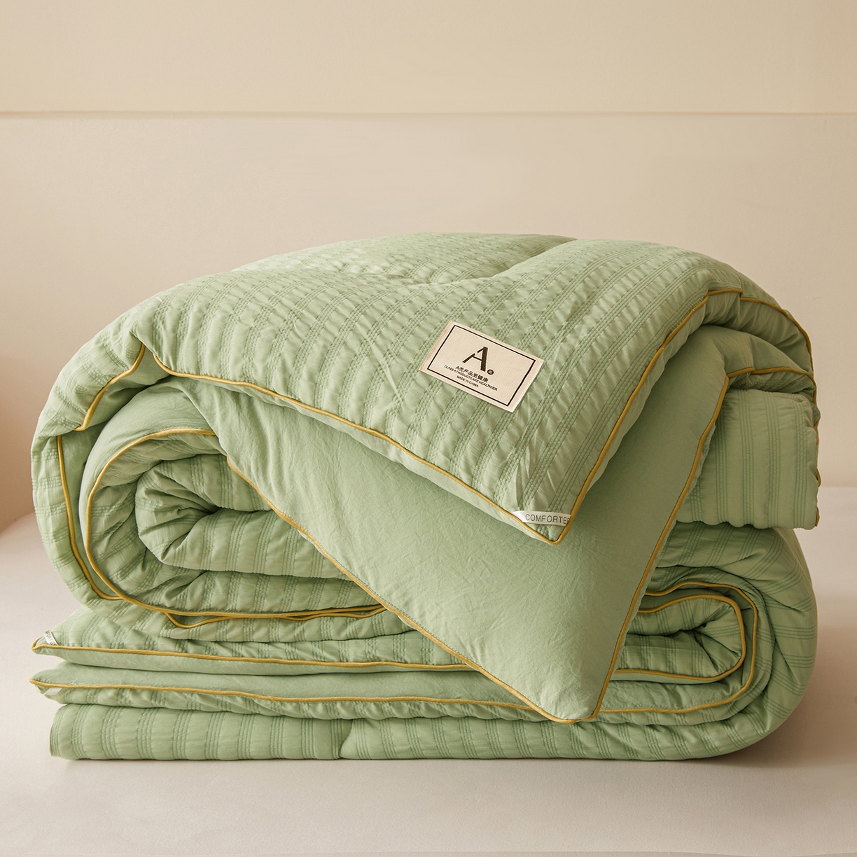 91家纺网 家纺一手货源 找家纺 合纵跨境工厂 2025秋冬新款7A抗菌A类大豆被子被芯跨境外贸一件代发亚马逊希音包过核价-双喷提花泡泡棉大豆被 仙踪绿