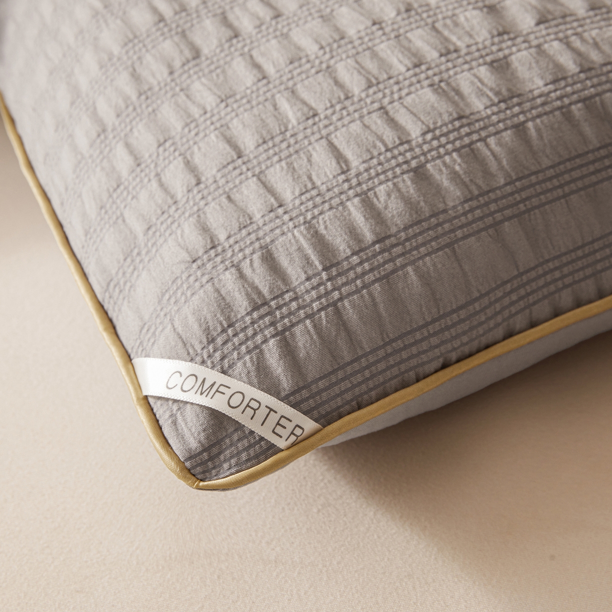 91家纺网 家纺一手货源 找家纺 合纵跨境工厂 2025秋冬新款7A抗菌A类大豆被子被芯跨境外贸一件代发亚马逊希音包过核价-双喷提花泡泡棉大豆被 高级灰