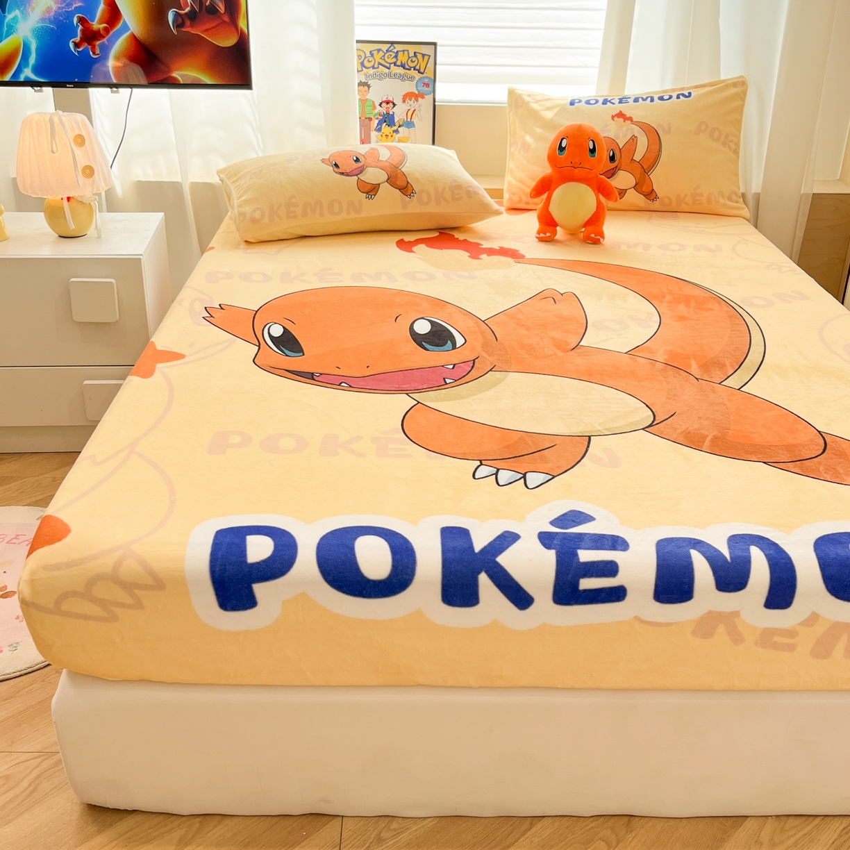 91家纺网 家纺一手货源 找家纺 暮思家居 2025新款正版授权宝可梦大版牛奶绒数码印花单品床笠单件床笠(带标价格） 绒A版-欢乐喷火龙
