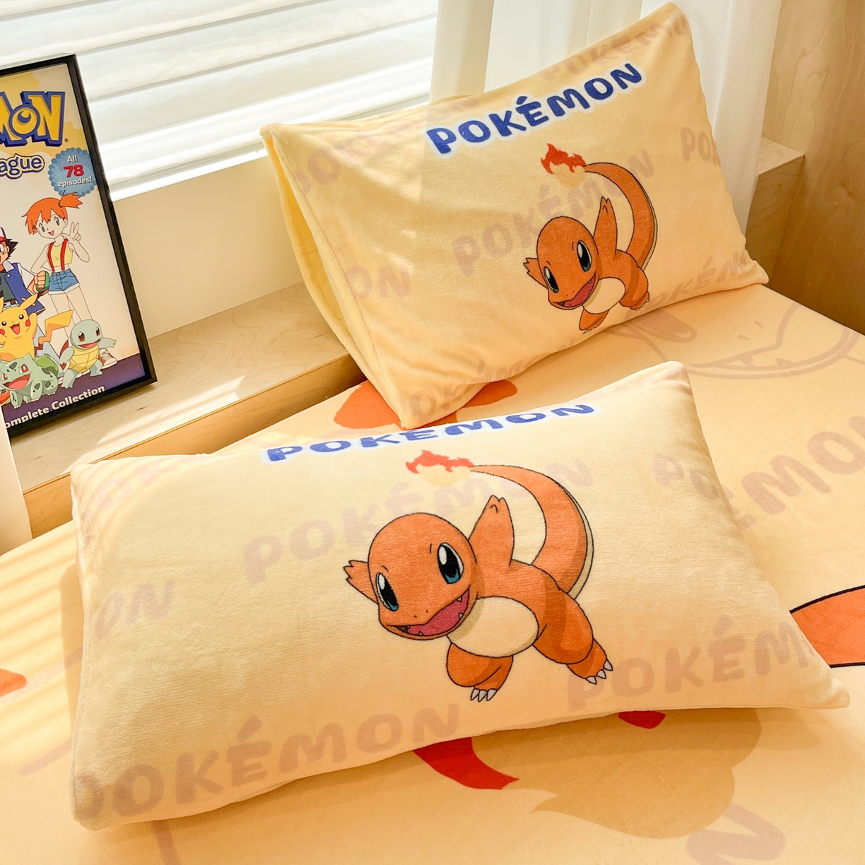 91家纺网 家纺一手货源 找家纺 暮思家居 2025新款正版授权宝可梦大版牛奶绒数码印花单品床笠单件床笠(带标价格） 绒A版-欢乐喷火龙