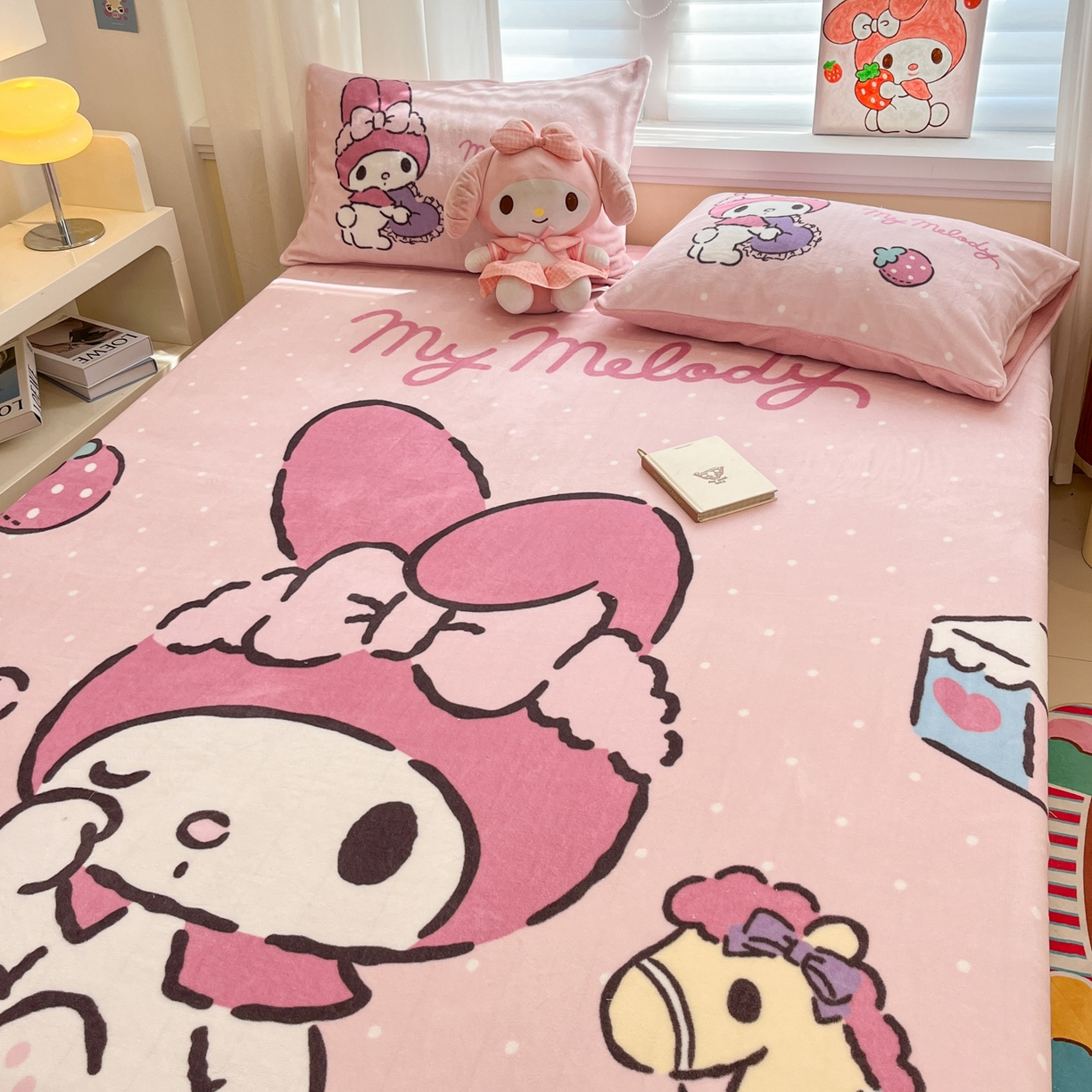 91家纺网 家纺一手货源 找家纺 金爱家 2025新款大版三丽鸥高克重牛奶绒保暖床笠 绒单品-木马美乐蒂