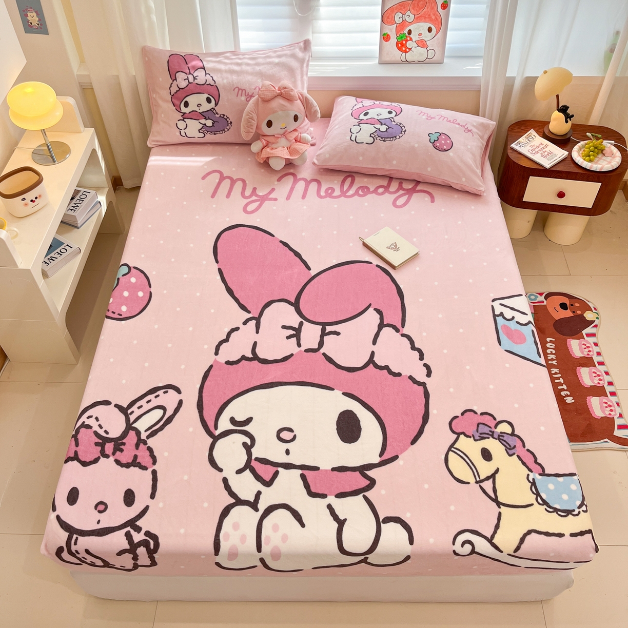 91家纺网 家纺一手货源 找家纺 金爱家 2025新款大版三丽鸥高克重牛奶绒保暖床笠 绒单品-木马美乐蒂