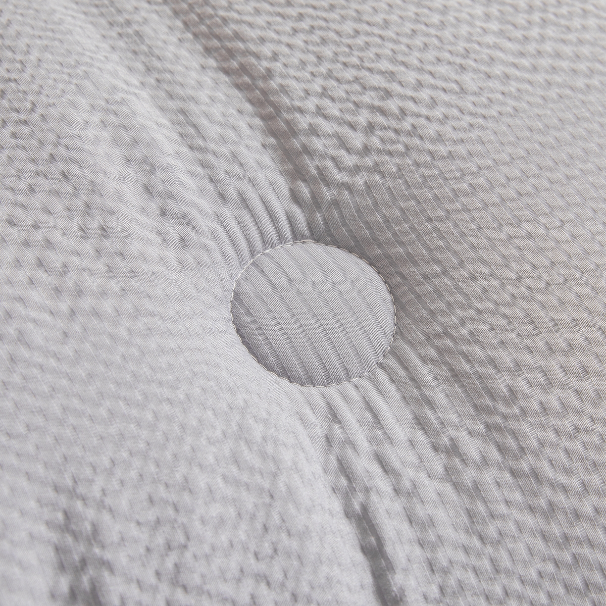 91家纺网 家纺一手货源 找家纺 合纵跨境工厂 2025秋冬新款7A抗菌A类大豆纤维被子被芯跨境外贸一件代发亚马逊希音包过核价-提花皱皱纱大豆纤维被 高级灰