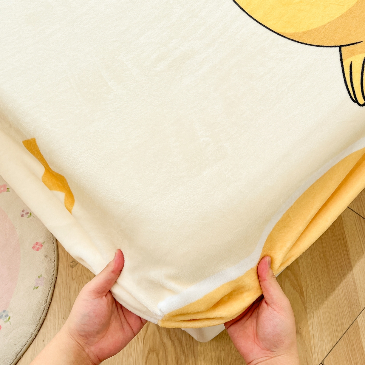 91家纺网 家纺一手货源 找家纺 暮思家居 2025新款正版授权宝可梦大版牛奶绒数码印花单品床笠单件床笠(带标价格） 绒A版-可爱皮卡丘