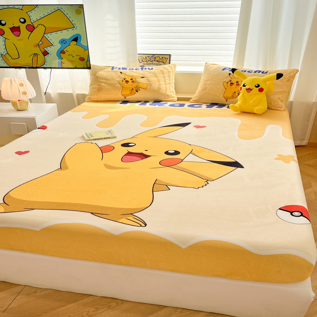 91家纺网 家纺一手货源 找家纺 暮思家居 2025新款正版授权宝可梦大版牛奶绒数码印花单品床笠单件床笠(带标价格） 绒A版-可爱皮卡丘