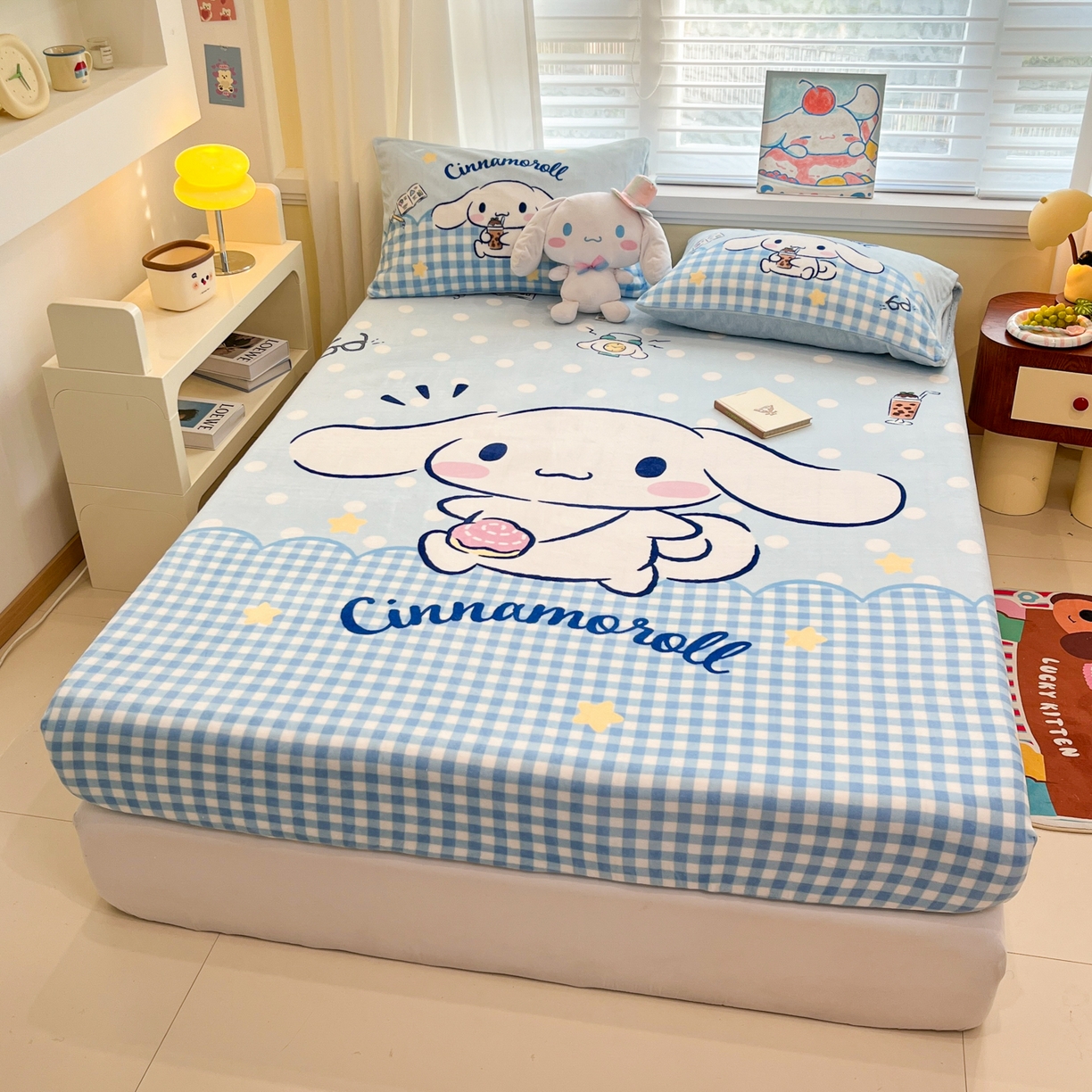 91家纺网 家纺一手货源 找家纺 金爱家 2025新款大版三丽鸥高克重牛奶绒保暖床笠 绒单品-奶芙玉桂狗