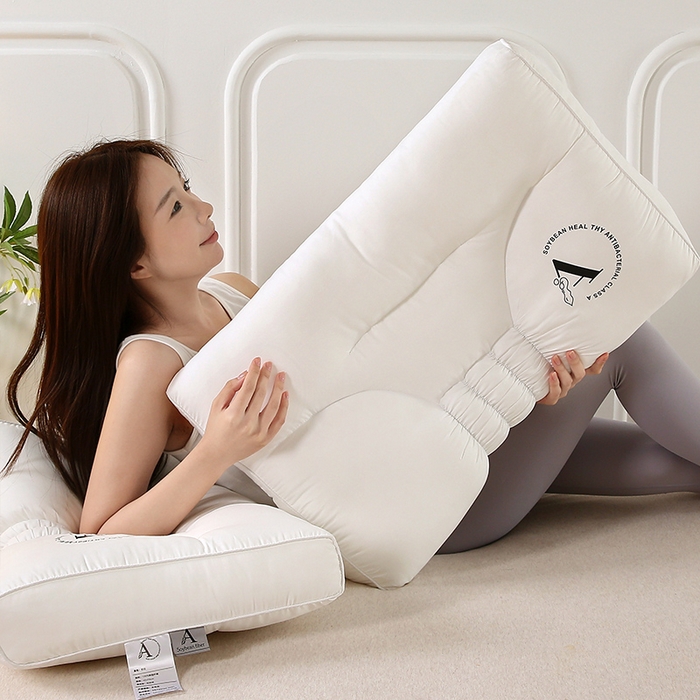 91家纺网 家纺一手货源 找家纺 （总）锦鲤枕芯 2025新款褶皱酒店枕芯护颈枕头48*74cm