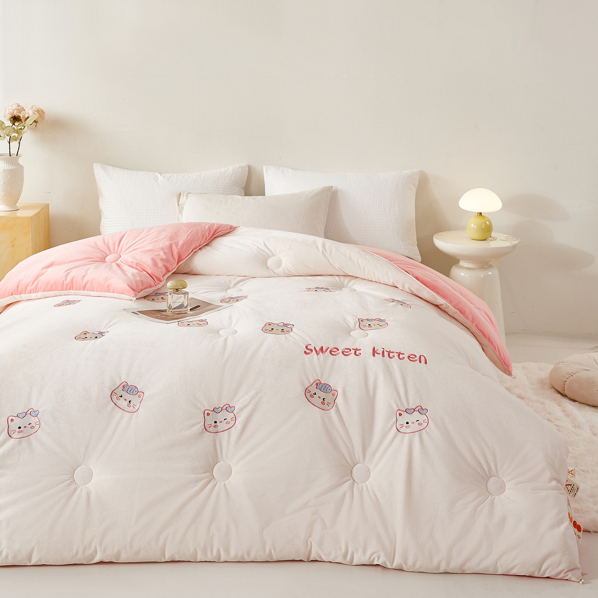 91家纺网 家纺一手货源 找家纺 合纵跨境工厂 2025秋冬新款恒温大豆被子被芯跨境外贸一件代发亚马逊希音包过核价-刺绣零压绒恒温大豆被 猫咪