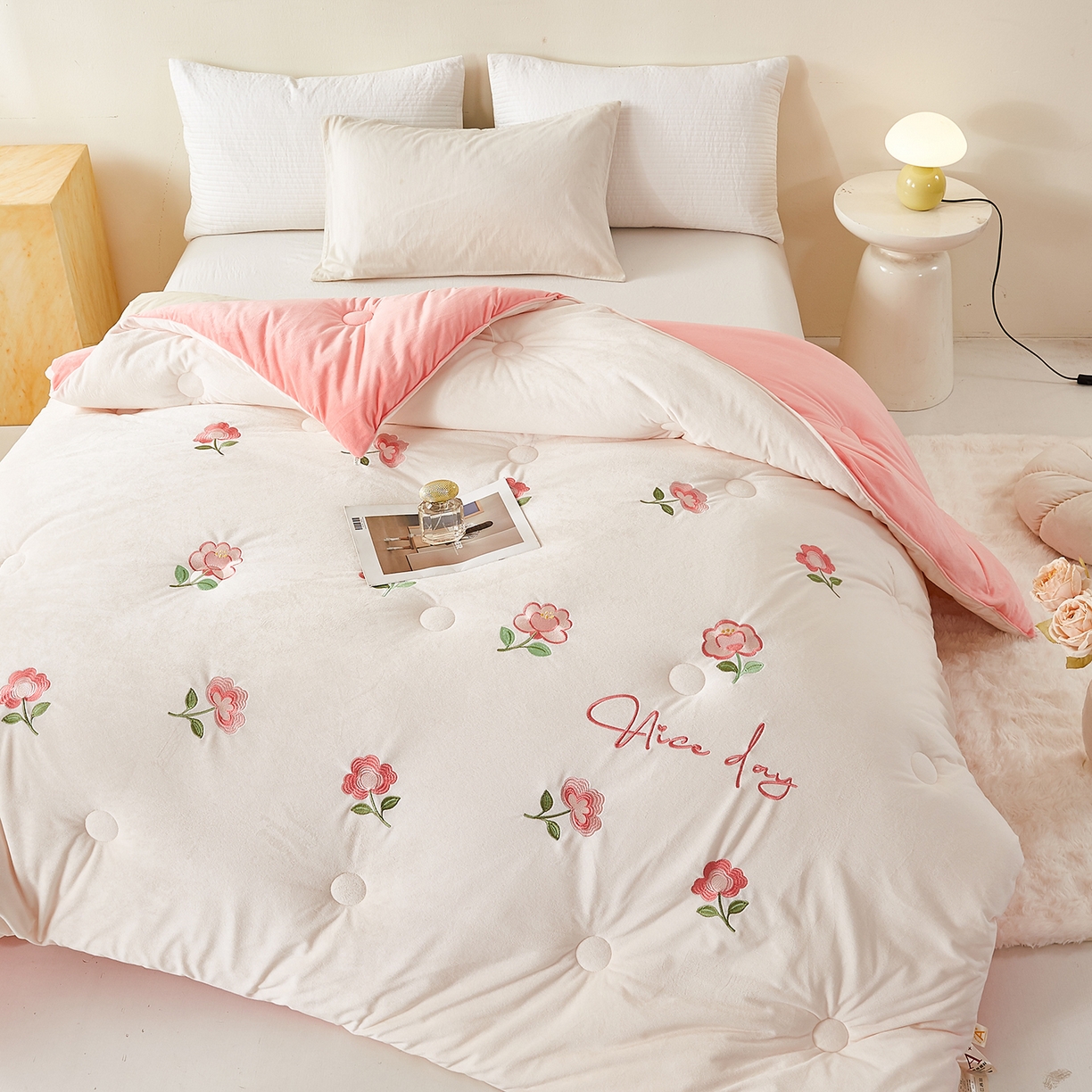 91家纺网 家纺一手货源 找家纺 合纵跨境工厂 2025秋冬新款恒温大豆被子被芯跨境外贸一件代发亚马逊希音包过核价-刺绣零压绒恒温大豆被 花朵