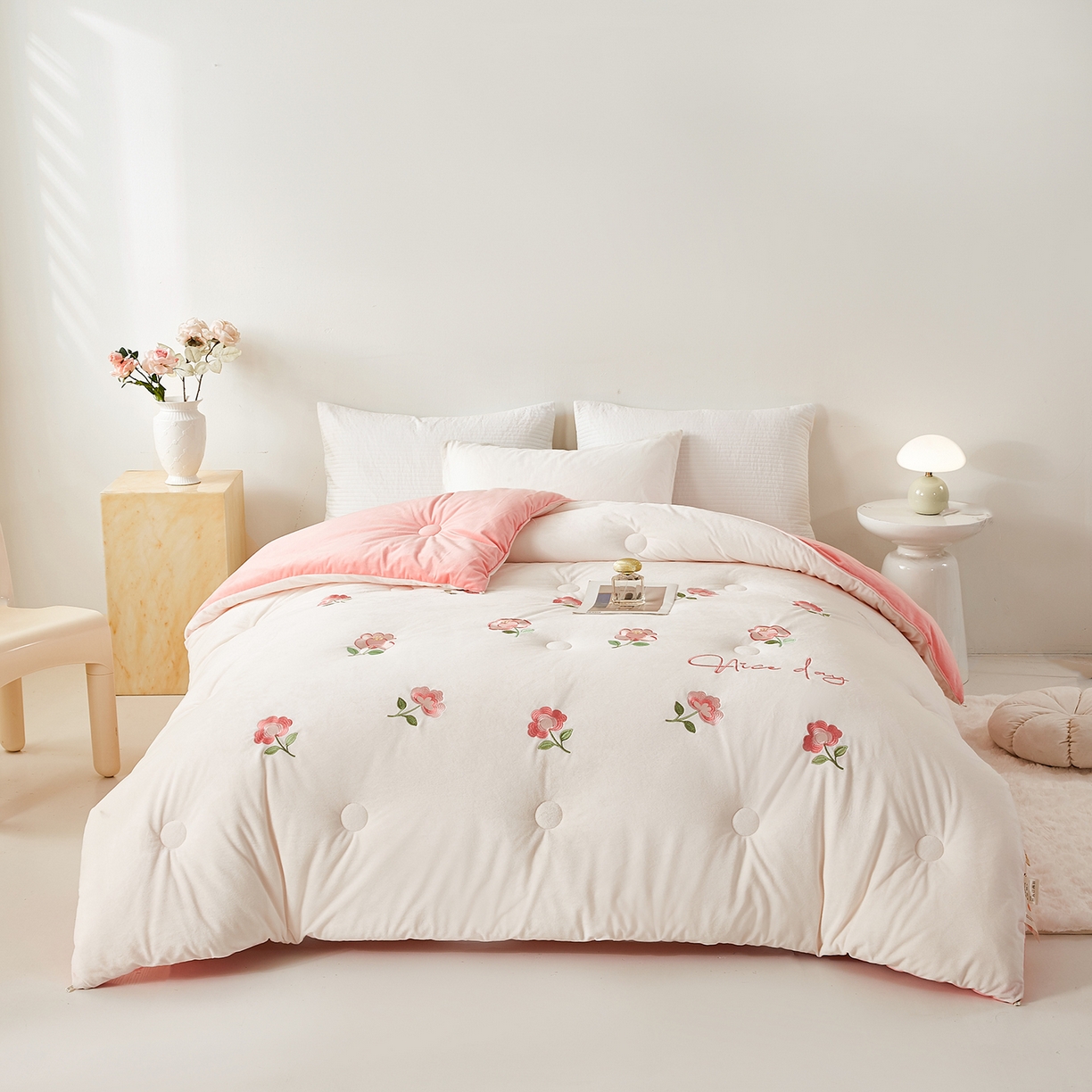 91家纺网 家纺一手货源 找家纺 合纵跨境工厂 2025秋冬新款恒温大豆被子被芯跨境外贸一件代发亚马逊希音包过核价-刺绣零压绒恒温大豆被 花朵