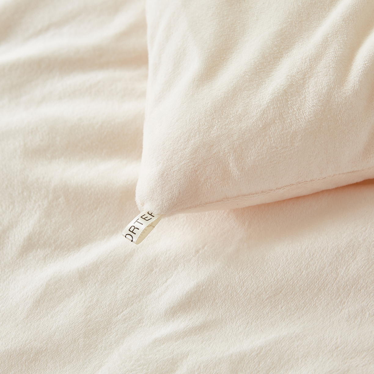 91家纺网 家纺一手货源 找家纺 合纵跨境工厂 2025秋冬新款恒温大豆被子被芯跨境外贸一件代发亚马逊希音包过核价-刺绣零压绒恒温大豆被 小熊