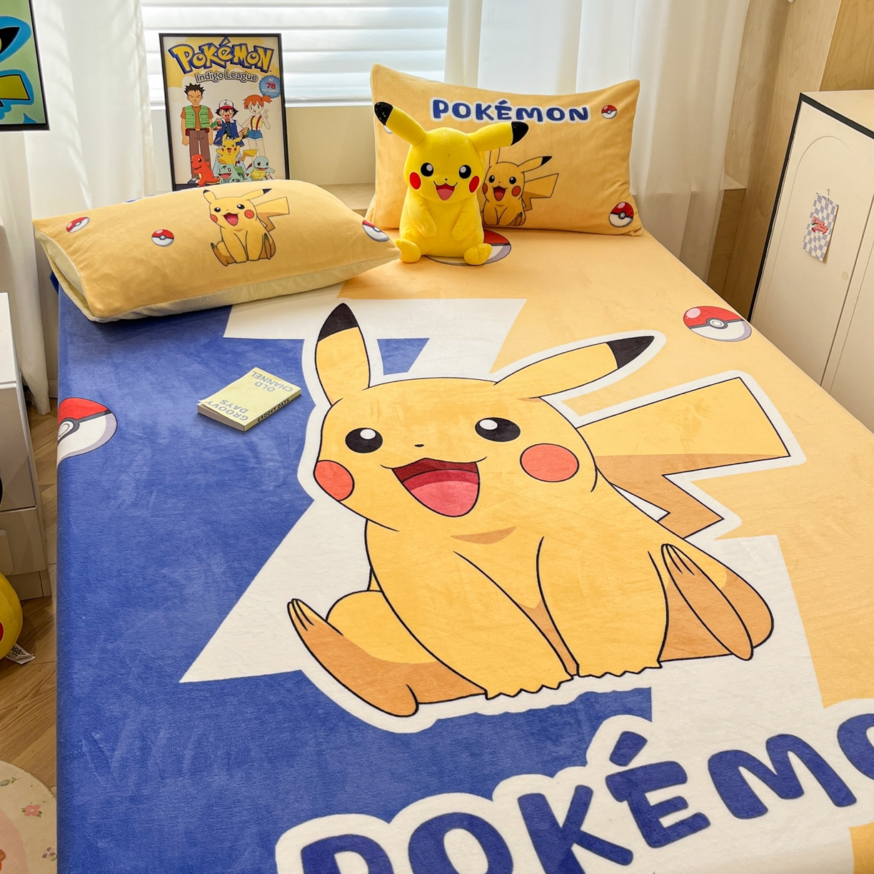 91家纺网 家纺一手货源 找家纺 暮思家居 2025新款正版授权宝可梦大版牛奶绒数码印花单品床笠单件床笠(带标价格） 绒A版-闪电皮卡丘