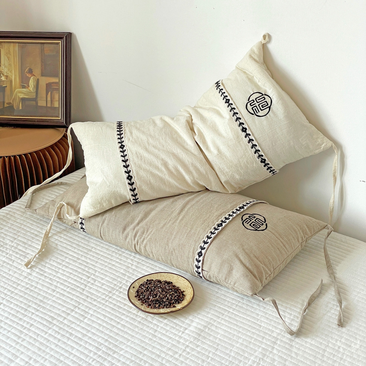 91家纺网 家纺一手货源 找家纺 （总）亦帆枕芯 2025新款刺绣棉麻可调节高低两用荞麦枕头枕芯可拆洗枕芯加枕套